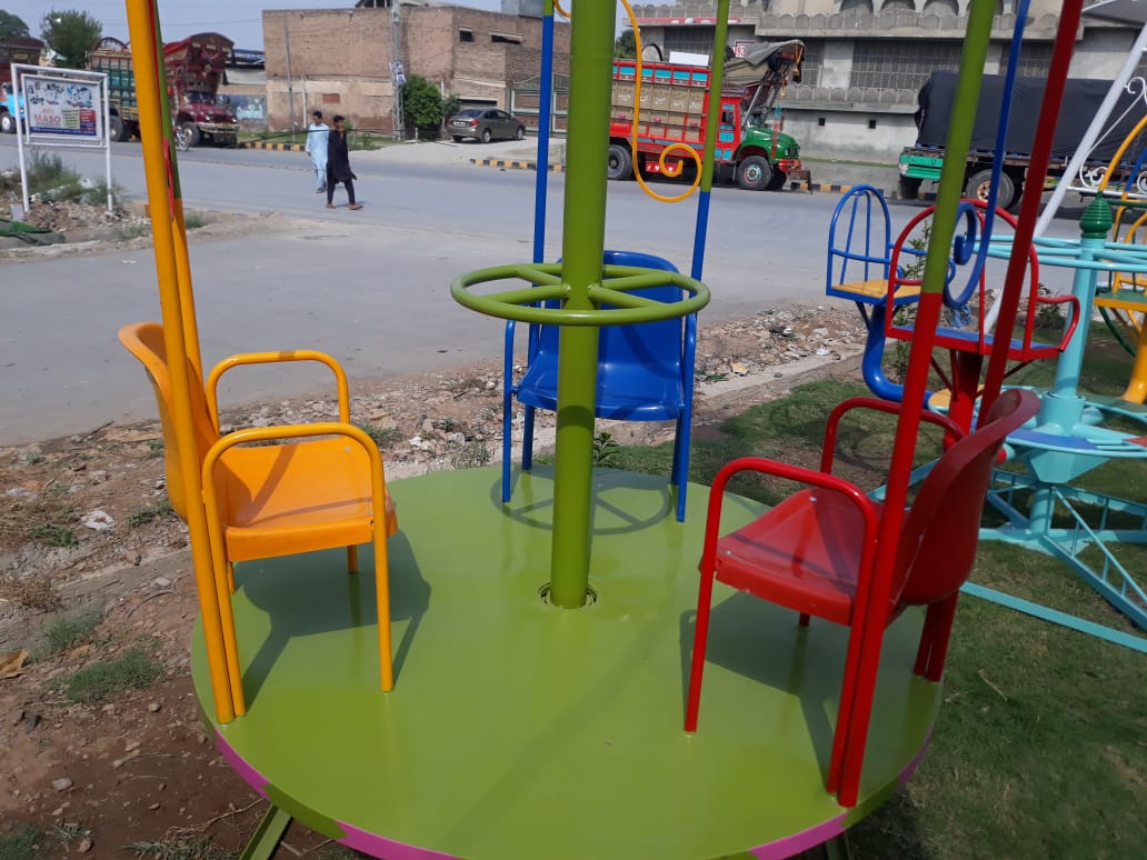 Four Seat Metal Merry Go Round