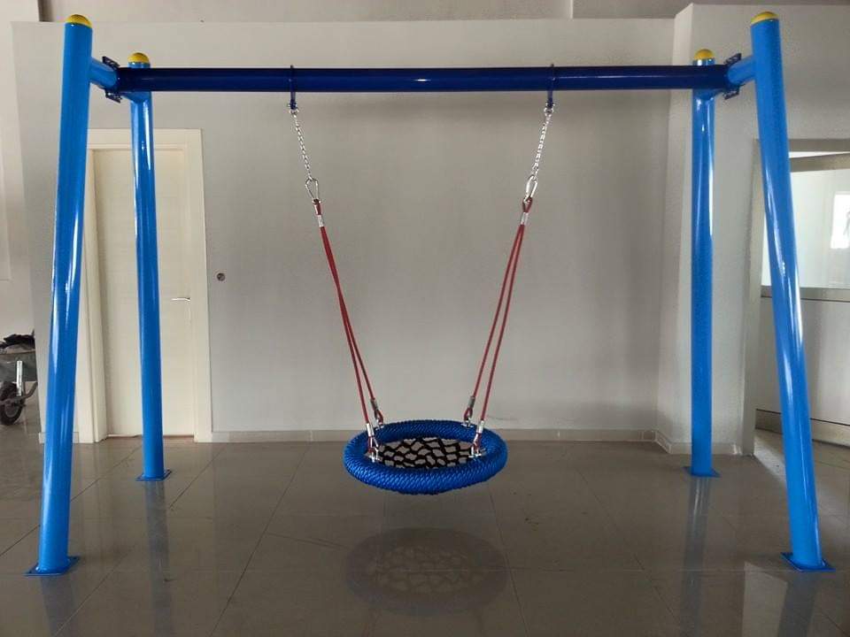 Round Nest Swing Set