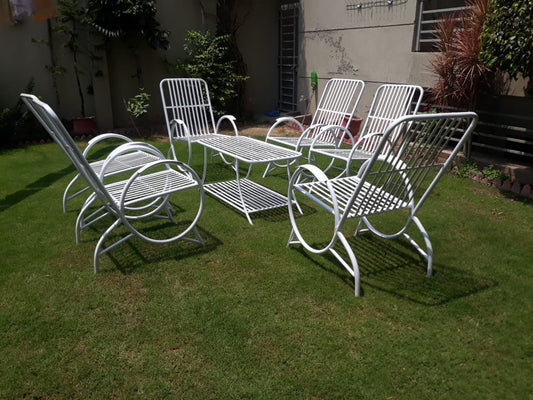 White Metal Garden Lounge Set