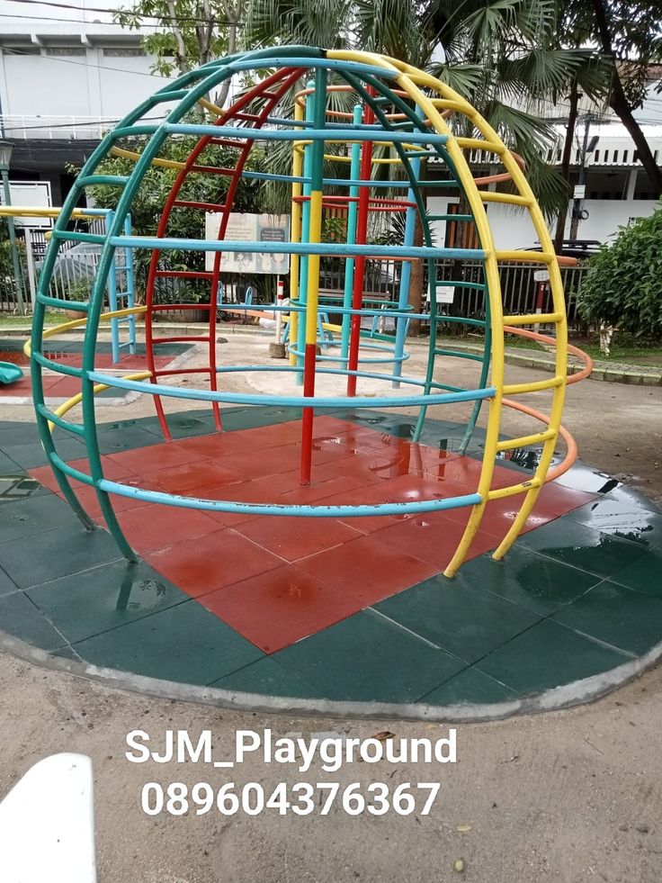 Colorful Dome Climbing Frame