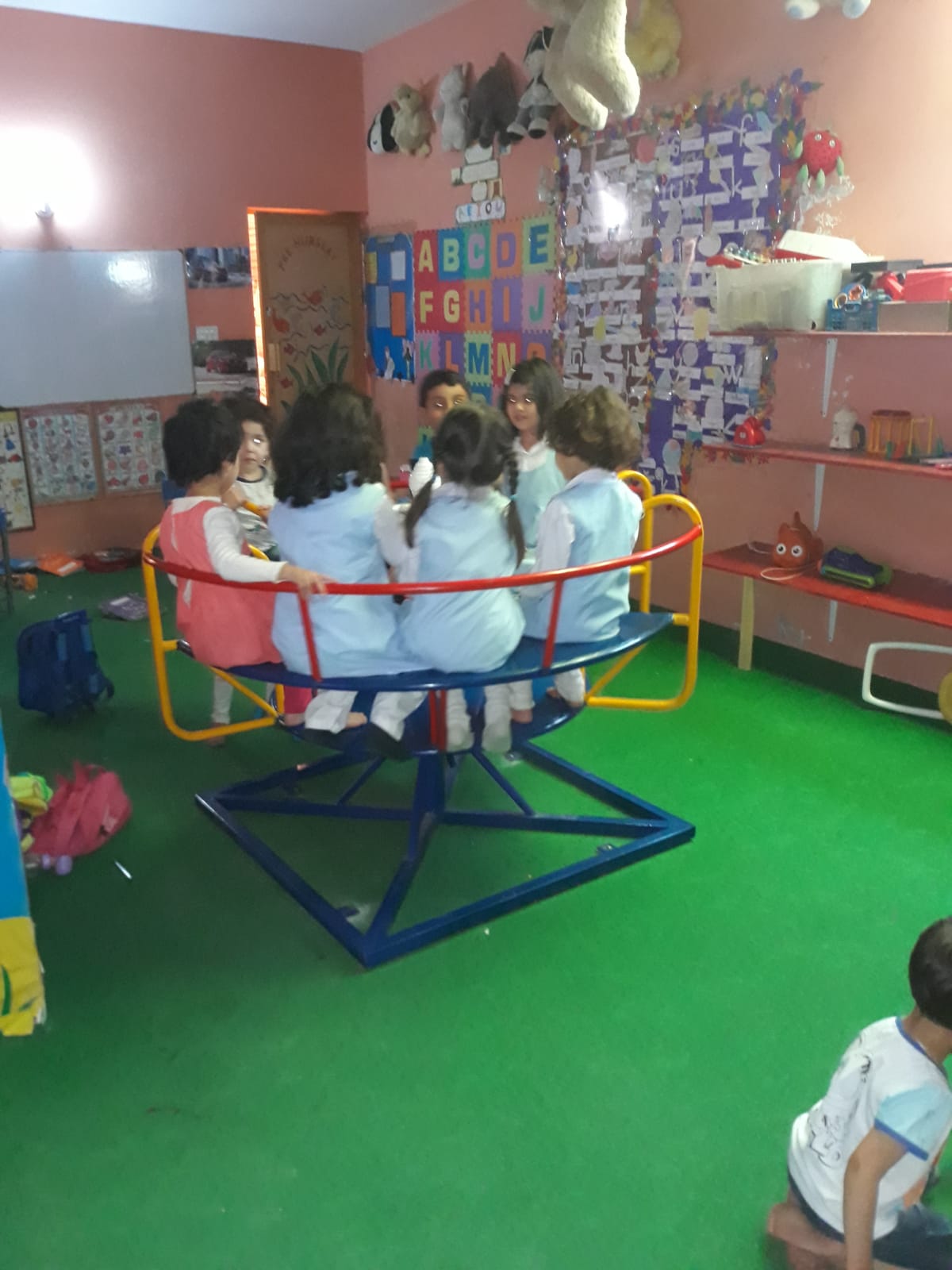 Indoor Round Children's Merry Go Round